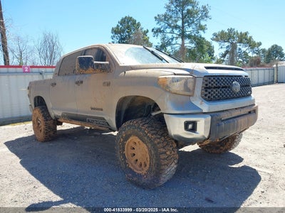 TOYOTA TUNDRA 2019