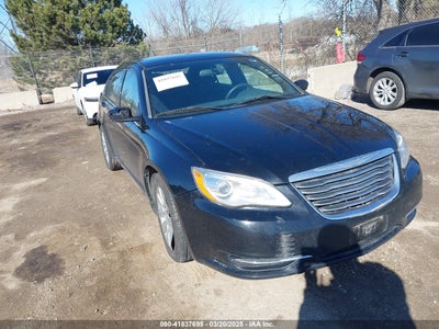 CHRYSLER 200 2014