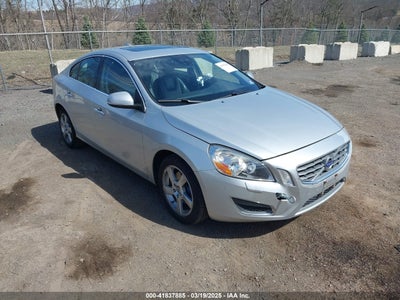 VOLVO S60 2012
