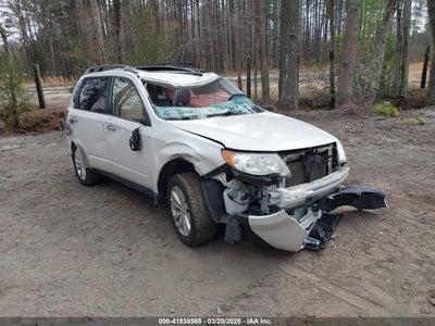 SUBARU FORESTER 2012