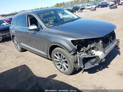 AUDI Q7 2019