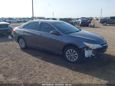 TOYOTA CAMRY 2017