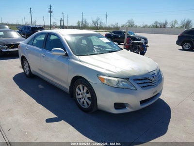 TOYOTA CAMRY 2010