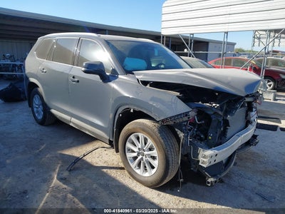 TOYOTA GRAND HIGHLANDER 2024