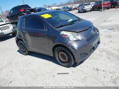 SCION IQ 2013