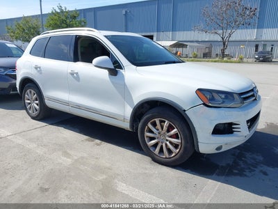 VOLKSWAGEN TOUAREG 2012