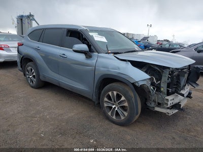 TOYOTA HIGHLANDER 2022