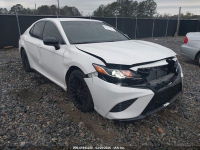 TOYOTA CAMRY 2019