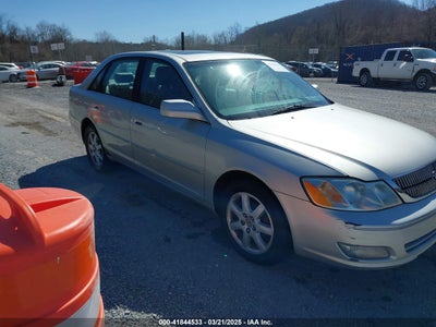 TOYOTA AVALON 2002