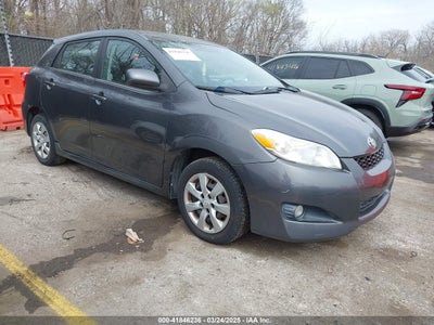 TOYOTA MATRIX 2012