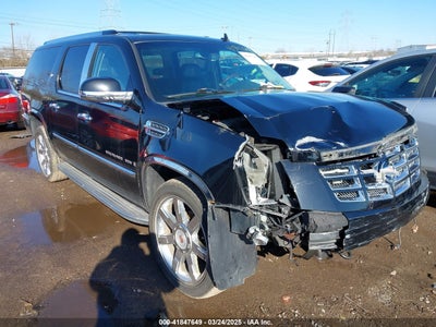 CADILLAC ESCALADE ESV 2009