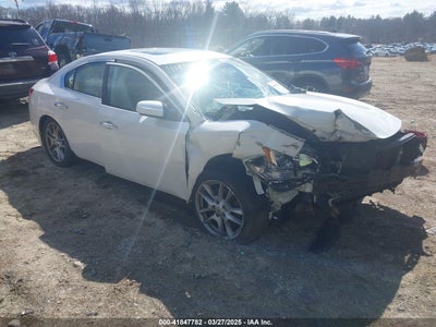 NISSAN MAXIMA 2010