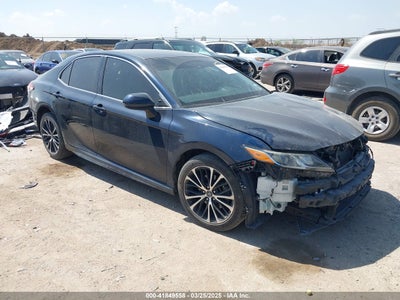 TOYOTA CAMRY 2018