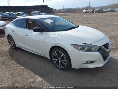 NISSAN MAXIMA 2017