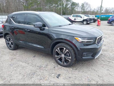 VOLVO XC40 2020