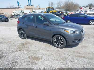 NISSAN KICKS 2019