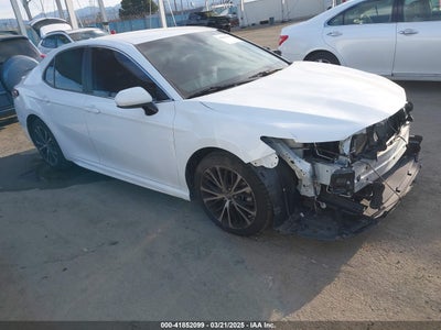 TOYOTA CAMRY 2019