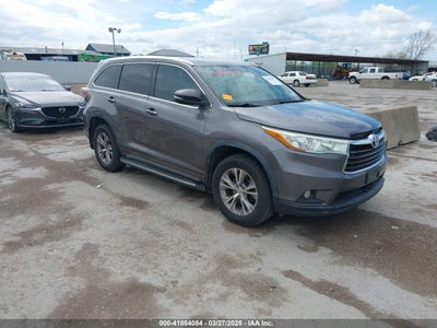 TOYOTA HIGHLANDER 2015