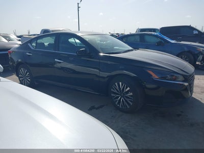 NISSAN ALTIMA 2025