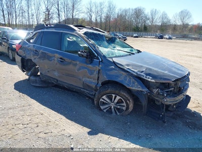 SUBARU OUTBACK 2018