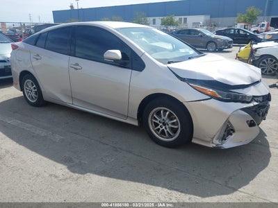 TOYOTA PRIUS PRIME 2019
