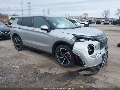 MITSUBISHI OUTLANDER 2023