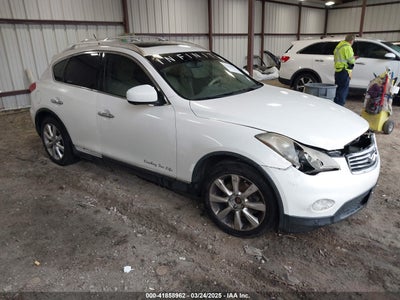 INFINITI EX35 2010