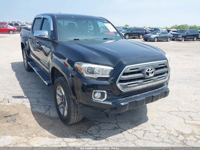 TOYOTA TACOMA 2017