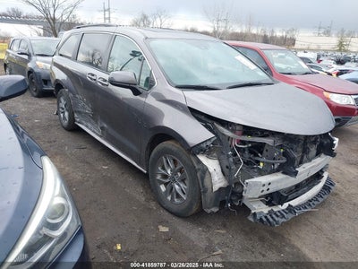 TOYOTA SIENNA 2022