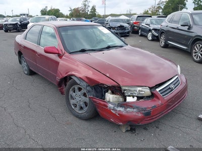 TOYOTA CAMRY 2001