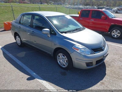 NISSAN VERSA 2010