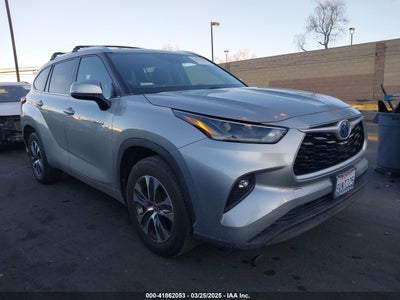 TOYOTA HIGHLANDER 2021