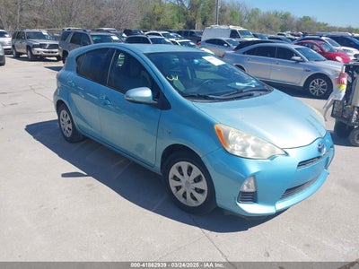 TOYOTA PRIUS C 2013