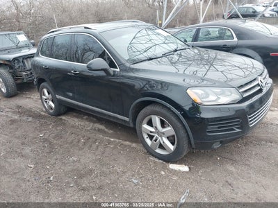 VOLKSWAGEN TOUAREG 2012