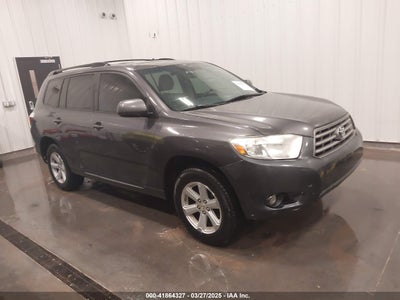 TOYOTA HIGHLANDER 2010