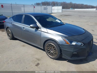 NISSAN ALTIMA 2020