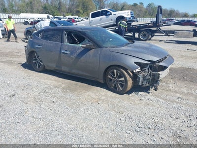 NISSAN MAXIMA 2019