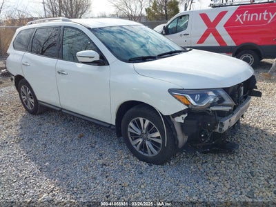 NISSAN PATHFINDER 2019