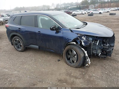NISSAN ROGUE 2024