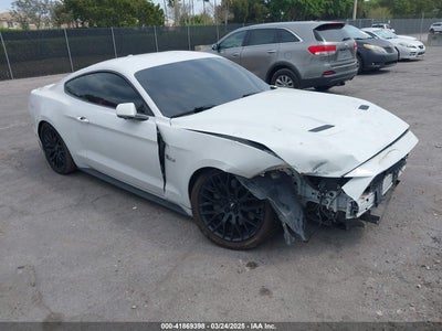 FORD MUSTANG 2019