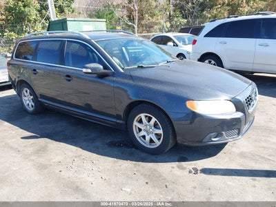 VOLVO V70 2010