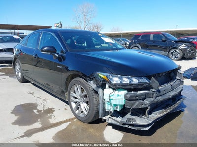 TOYOTA AVALON HYBRID 2020