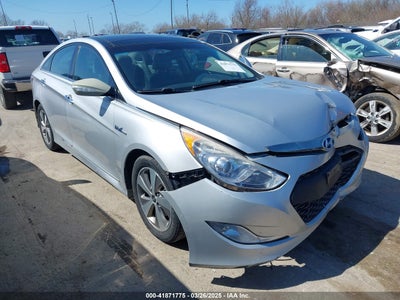 HYUNDAI SONATA HYBRID 2012