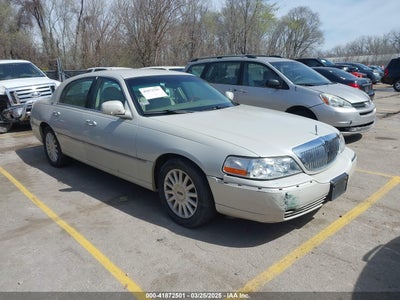 LINCOLN TOWN CAR 2005