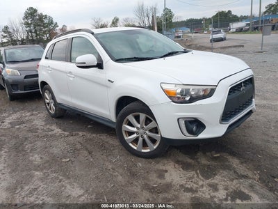 MITSUBISHI OUTLANDER SPORT 2015