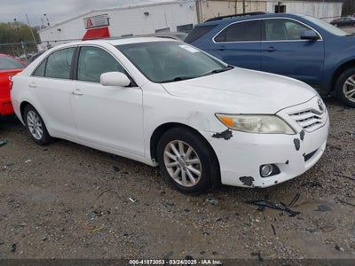 TOYOTA CAMRY 2010