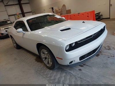 DODGE CHALLENGER 2016
