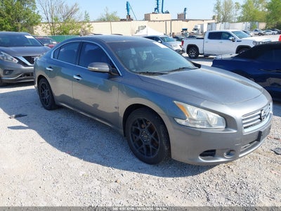 NISSAN MAXIMA 2014