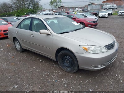 TOYOTA CAMRY 2004