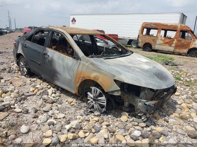 TOYOTA CAMRY 2017